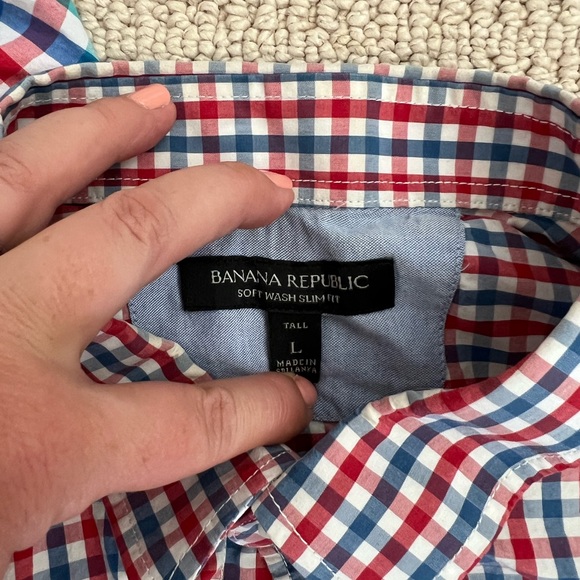 Bundle of Button Down Shirts - Picture 5 of 5